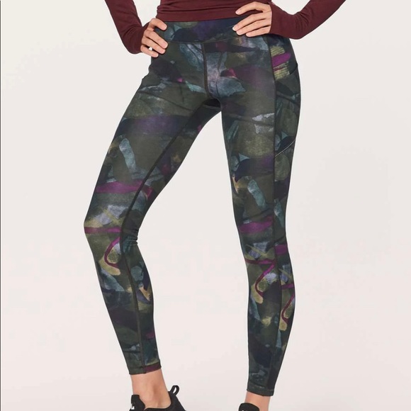 lululemon athletica Pants - LULULEMON SPEED UP TIGHT IN AURA SIZE 4